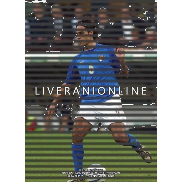 NAZIONALE ITALIANA CALCIO 2004 NELLA FOTO ALESSANDRO NESTA AGENZIA ALDO LIVERANI