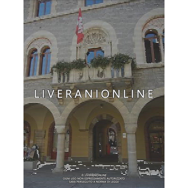 SVIZZERA- BELLINZONA SETTEMBRE 2011 NELLA FOTO BELLINZONA CITTA MUNICIPIO AG ALDO LIVERANI S A S