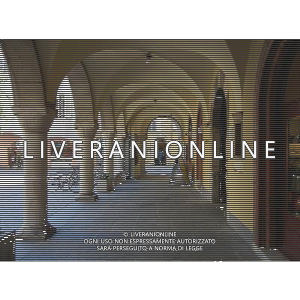 SVIZZERA- BELLINZONA SETTEMBRE 2011 NELLA FOTO BELLINZONA CITTA\' AG ALDO LIVERANI S A S