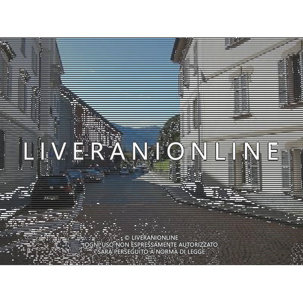 SVIZZERA- BELLINZONA SETTEMBRE 2011 NELLA FOTO BELLINZONA CITTA\' AG ALDO LIVERANI S A S