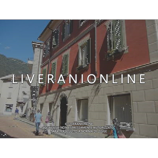 SVIZZERA- BELLINZONA SETTEMBRE 2011 NELLA FOTO BELLINZONA CITTA\' AG ALDO LIVERANI S A S