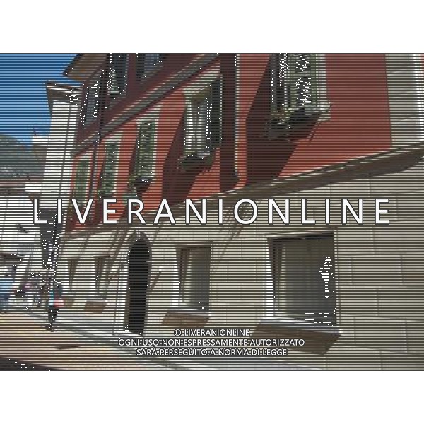 SVIZZERA- BELLINZONA SETTEMBRE 2011 NELLA FOTO BELLINZONA CITTA\' AG ALDO LIVERANI S A S