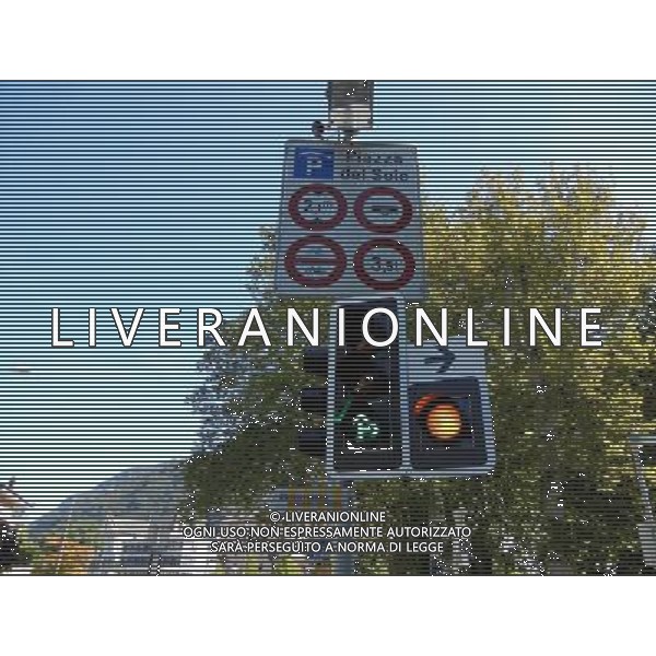 SVIZZERA- BELLINZONA SETTEMBRE 2011 NELLA FOTO BELLINZONA CITTA\' AG ALDO LIVERANI S A S