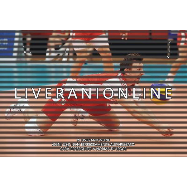 17.09.2011 WIEDEN VIENNA SIATKOWKA MEZCZYZN MISTRZOSTWA EUROPY W SIATKOWCE MEZCZYZN AUSTRIA CZECHY 2011 CEV MEN VOLLEYBALL EUROPEAN CHAMPIONSHIP SPOTKANIE BARAZOWE WLOCHY - POLSKA ITALY VS. POLAND QUARTER FINAL GAME N/Z KRZYSZTOF IGNACZAK FOT LUKASZ LASKOWSKI / PRESSFOCUS NEWSPIXPL --- Newspix.pl AG ALDO LIVERANI S A S ONLY ITALY *** Local Caption *** www.newspix.pl mail us: info@newspix.pl call us: 0048 022 23 22 222 --- Polish Picture Agency by Ringier Axel Springer Poland