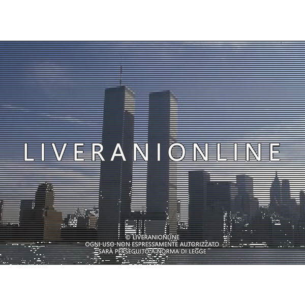 ARCHVIO NEW YORK - VEDUTA TORRI GEMELLE - TWINS TOWERS PH.ARCHIVIO AG.ALDO LIVERANI SAS