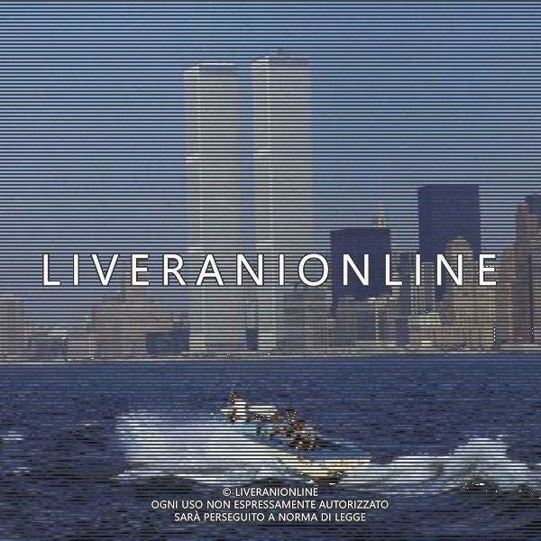 ARCHVIO NEW YORK - VEDUTA TORRI GEMELLE - TWINS TOWERS PH.ARCHIVIO AG.ALDO LIVERANI SAS