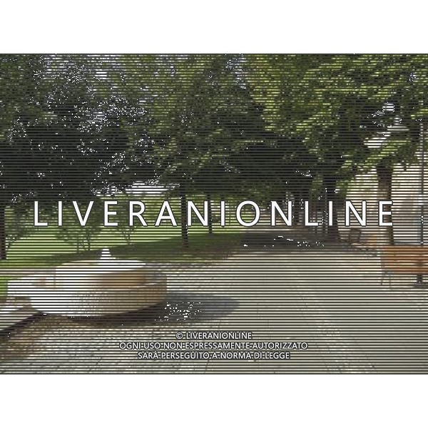 SANTARCANGELO DI ROMAGNA RIMINI SETTEMBRE 2011 NELLA FOTO IL PASSEGGIO AG ALDO LIVERANI S A S