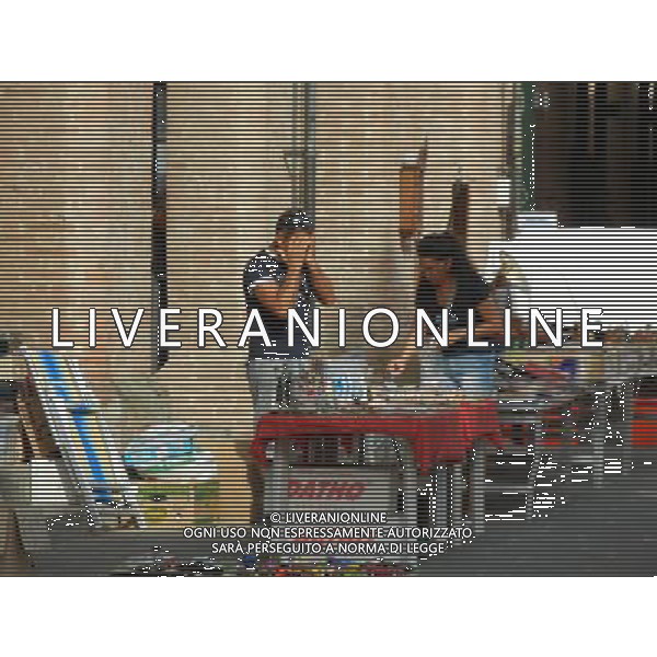 SANTARCANGELO DI ROMAGNA RIMINI SETTEMBRE 2011 NELLA FOTO MERCATO DELL\'ANTIQUARIATO NELLA PIAZZA GANGANELLI OGNI PRIMA DOMENICA DI INZIO MESE AG ALDO LIVERANI S A S