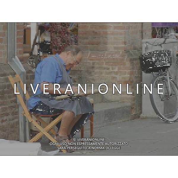 SANTARCANGELO DI ROMAGNA RIMINI SETTEMBRE 2011 NELLA FOTO MERCATO DELL\'ANTIQUARIATO NELLA PIAZZA GANGANELLI OGNI PRIMA DOMENICA DI INZIO MESE AG ALDO LIVERANI S A S