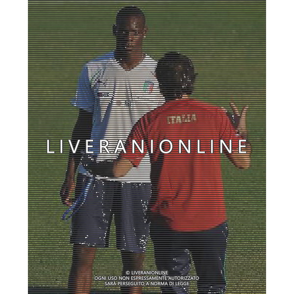 Raduno Nazionale Italiana a Coverciano Firenze - 03.10.2011 Allenamento Nella Foto:balotelli-prandelli /Ph.Vitez-Ag. Aldo Liverani