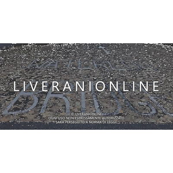 LONDON, UNITED KINGDOM OCTOBER 6 : Pic Shows Leaves imprinted in to the road in central London, a certain type of tarmac and the constant use of cars on the road has left the autum leaves imprinted on the road on October, 6th, 2011 in London, England ©photoshot/AG ALDO LIVERANI SAS - ITALY ONLY