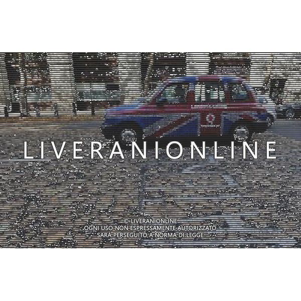 LONDON, UNITED KINGDOM OCTOBER 6 : Pic Shows Leaves imprinted in to the road in central London, a certain type of tarmac and the constant use of cars on the road has left the autum leaves imprinted on the road on October, 6th, 2011 in London, England ©photoshot/AG ALDO LIVERANI SAS - ITALY ONLY