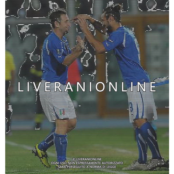 Qualificazioni ai Campionati Europei UEFA EURO 2012 Gruppo C Pescara - 11.10.2011 Italia-Irlanda del Nord Nella Foto:sostituzione di antonio cassano con pablo osvaldo /Ph.Vitez-Ag. Aldo Liverani