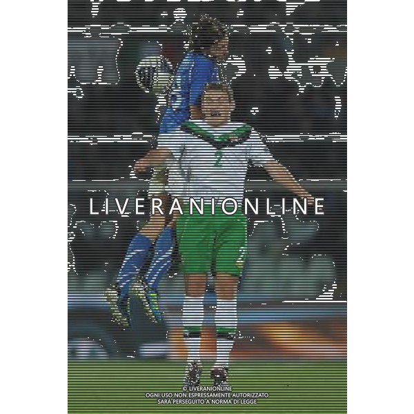 Qualificazioni ai Campionati Europei UEFA EURO 2012 Gruppo C Pescara - 11.10.2011 Italia-Irlanda del Nord Nella Foto:Riccardo Montolivo-Hodson Lee /Ph.Vitez-Ag. Aldo Liverani