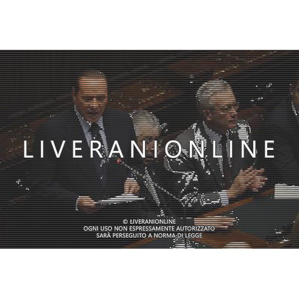 Roma - 13/10/2011 - Montecitorio - Comunicazioni del Presidente del Consiglio Silvio Berlusconi - nella foto: Silvio Berlusconi con Umberto Bossi e Giulio Tremonti © Fabrizio Corradetti - Ag. Aldo Liverani sas