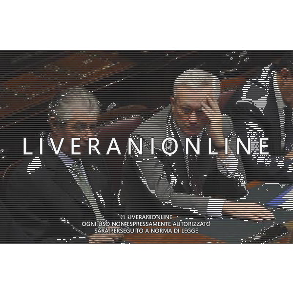 Roma - 13/10/2011 - Montecitorio - Comunicazioni del Presidente del Consiglio Silvio Berlusconi alla Camera - nella foto: Giulio Tremonti e Umberto Bossi ©Fabrizio Corradetti - Ag. Aldo Liverani sas