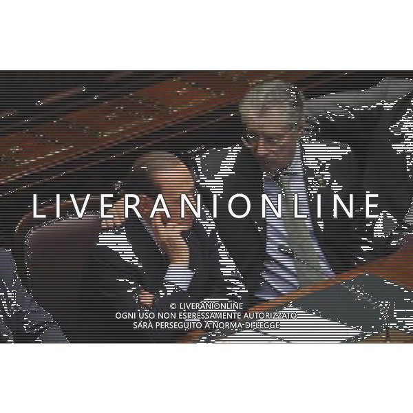 Roma - 13/10/2011 - Montecitorio - Comunicazioni del Presidente del Consiglio Silvio Berlusconi alla Camera - nella foto: Silvio Berlusconi con Umberto Bossi ©Fabrizio Corradetti - Ag. Aldo Liverani sas