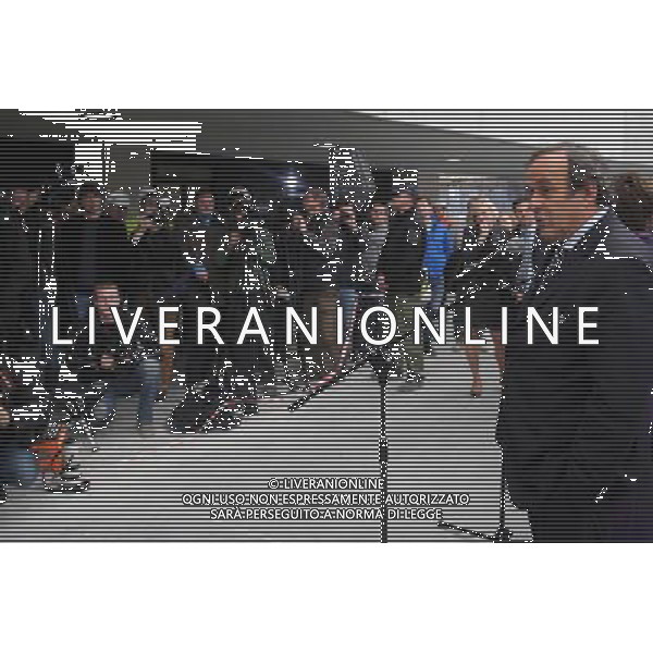 12.10.2011 WARSZAWA ULICA WYBRZEZE KOSCIUSZKOWSKIE STADION NARODOWY ARENA MISTRZOSTW UEFA EURO 2012 OFICJALNA WIZYTA PREZYDENTA UEFA MICHELA PLATINI W POLSCE WIZYTACJA STADIONU NZ. MICHEL PLATINI (P) ( POLAND SPORT FOOTBALL ) FOTO MATEUSZ TRZUSKOWSKI/CYFRASPORT/NEWSPIX.PL --- Newspix.pl AG ALDO LIVERANI S A S ONLY ITALY *** Local Caption *** www.newspix.pl mail us: info@newspix.pl call us: 0048 022 23 22 222 --- Polish Picture Agency by Ringier Axel Springer Poland