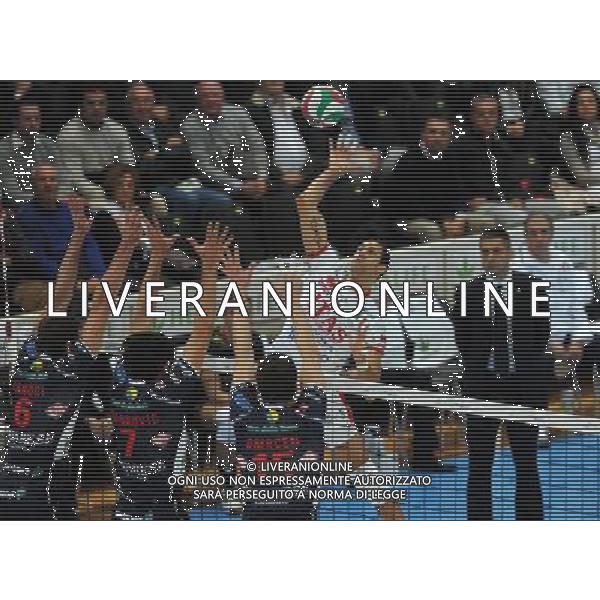 Lega Volley Serie A1 Maschile 2011/2012 4Â° Giornata Trento - 17.10.2011 Itas Diatec Trentino-Lube Banca Marche Macerata Nella Foto:Juantorena Osmany /Ph.Vitez-Ag. Aldo Liverani