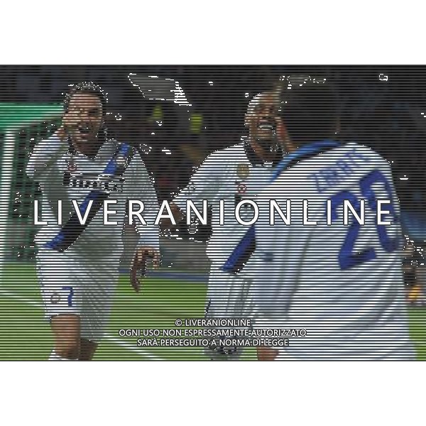UEFA Champions League 2011/2012 Gruppo B Lile (Francia) - 18.10.2011 Lille-Inter Nella Foto: esultanza dopo il gol di giampaolo pazzini con maicon e zarate /Ph.Vitez-Ag. Aldo Liverani