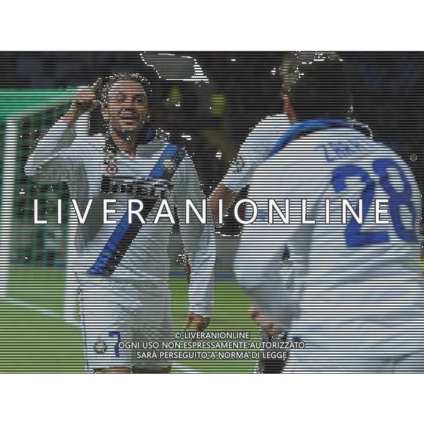UEFA Champions League 2011/2012 Gruppo B Lile (Francia) - 18.10.2011 Lille-Inter Nella Foto: esultanza dopo il gol di giampaolo pazzini con zarate /Ph.Vitez-Ag. Aldo Liverani