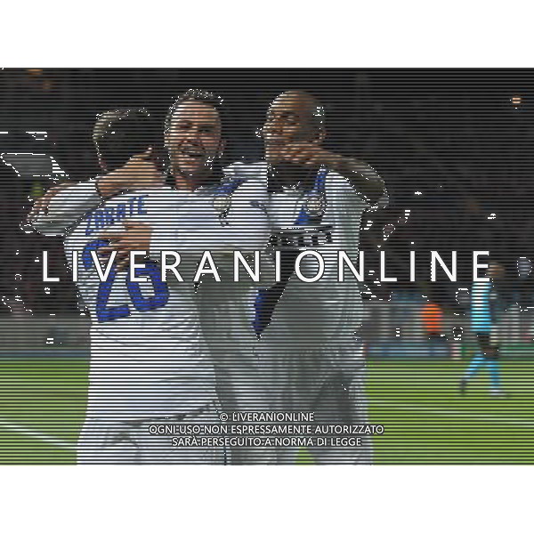 UEFA Champions League 2011/2012 Gruppo B Lile (Francia) - 18.10.2011 Lille-Inter Nella Foto: esultanza dopo il gol di giampaolo pazzini con zarate e maicon /Ph.Vitez-Ag. Aldo Liverani