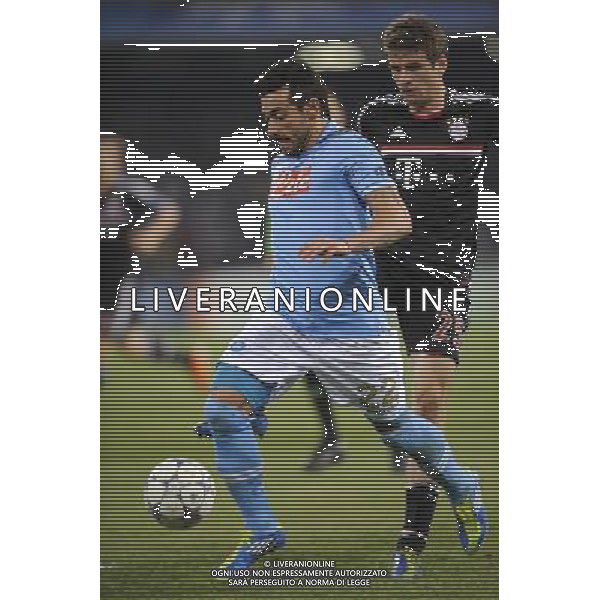Napoli - 17/10/2011 - Stadio San Paolo - Uefa Champions League 2011/2012 - Fase a gironi (Gruppo A) - Napoli vs Bayern - nella foto: lavezzi e Thomas Muller å© Fabrizio Corradetti - Ag. Aldo Liverani sas