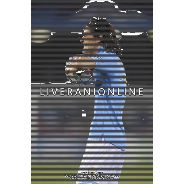 Napoli - 17/10/2011 - Stadio San Paolo - Uefa Champions League 2011/2012 - Fase a gironi (Gruppo A) - Napoli vs Bayern - nella foto: cavani å© Fabrizio Corradetti - Ag. Aldo Liverani sas