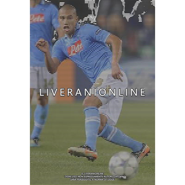 Napoli - 17/10/2011 - Stadio San Paolo - Uefa Champions League 2011/2012 - Fase a gironi (Gruppo A) - Napoli vs Bayern - nella foto: Gokhan Inler å© Fabrizio Corradetti - Ag. Aldo Liverani sas