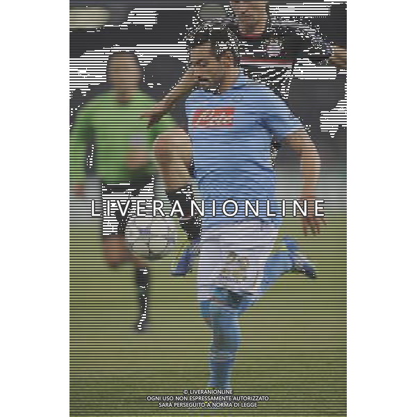 Napoli - 17/10/2011 - Stadio San Paolo - Uefa Champions League 2011/2012 - Fase a gironi (Gruppo A) - Napoli vs Bayern - nella foto: Ezequiel Lavezzi å© Fabrizio Corradetti - Ag. Aldo Liverani sas