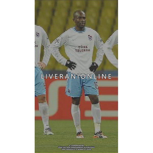 UEFA Champions League Group B soccer match between CSKA Moscow and Trabzonspor at Luzhniki stadium in Moscow, Russia, 18 October 2011. Pictured: Didier Zokora of Trabzonspor. LIGA MISTRZOW SEZON 2011/2012 PILKA NOZNA CSKA MOSKWA vs TRABZONSPOR FOT.SESKIM PHOTO/NEWSPIX.PL TURKEY, GERMANY, AUSTRIA AND UK OUT !!! --- Newspix.pl CSKA Moscow and Trabzonspor champions league ©AG ALDO LIVERANI SAS ITALY ONLY *** Local Caption *** .