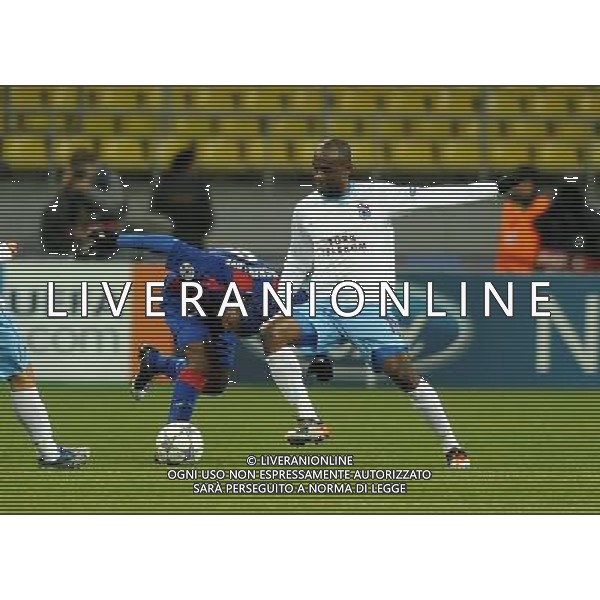 UEFA Champions League Group B soccer match between CSKA Moscow and Trabzonspor at Luzhniki stadium in Moscow, Russia, 18 October 2011. Pictured: Didier Zokora (R) of Trabzonspor and Vagner Love (L) of CSKA Moscow. LIGA MISTRZOW SEZON 2011/2012 PILKA NOZNA CSKA MOSKWA vs TRABZONSPOR FOT.SESKIM PHOTO/NEWSPIX.PL TURKEY, GERMANY, AUSTRIA AND UK OUT !!! --- Newspix.pl CSKA Moscow and Trabzonspor champions league ©AG ALDO LIVERANI SAS ITALY ONLY *** Local Caption *** .