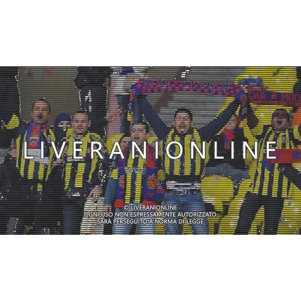 UEFA Champions League Group B soccer match between CSKA Moscow and Trabzonspor at Luzhniki stadium in Moscow, Russia, 18 October 2011. Pictured: Fenerbahce\'s fans. LIGA MISTRZOW SEZON 2011/2012 PILKA NOZNA CSKA MOSKWA vs TRABZONSPOR FOT.SESKIM PHOTO/NEWSPIX.PL TURKEY, GERMANY, AUSTRIA AND UK OUT !!! --- Newspix.pl CSKA Moscow and Trabzonspor champions league ©AG ALDO LIVERANI SAS ITALY ONLY *** Local Caption *** .