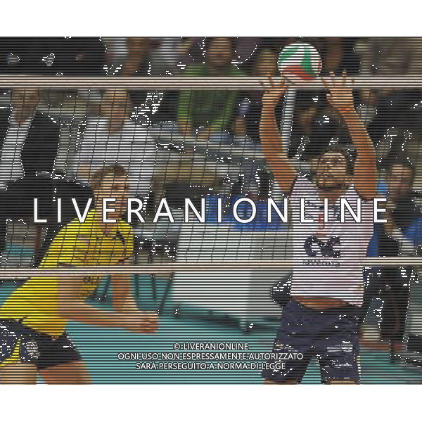 Lega Volley Serie A1 Maschile 2011/2012 5Â° Giornata Ravenna - 22.10.2011 CMC Ravenna-Marmi Lanza Verona Nella Foto:Corvetta Antonio /Ph.Vitez-Ag. Aldo Liverani