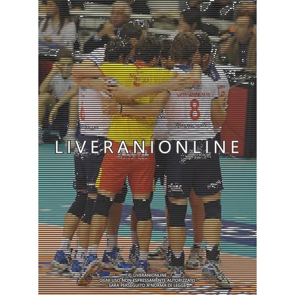 Lega Volley Serie A1 Maschile 2011/2012 5Â° Giornata Ravenna - 22.10.2011 CMC Ravenna-Marmi Lanza Verona Nella Foto:Esultanza Ravenna /Ph.Vitez-Ag. Aldo Liverani