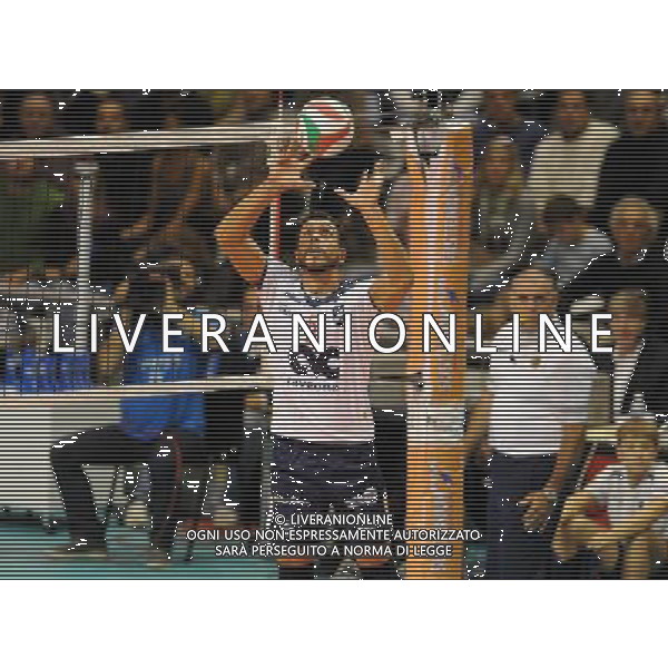 Lega Volley Serie A1 Maschile 2011/2012 5¡ Giornata Ravenna - 22.10.2011 CMC Ravenna-Marmi Lanza Verona Nella Foto:Corvetta Antonio /Ph.Vitez-Ag. Aldo Liverani