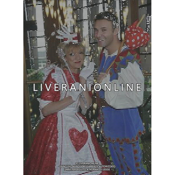 Gillian Wright and Jonathan Wilkes at the Aylesbury Waterside TheatreÕs pantomime launch 21/10/2011 Dick Whittington - ©photoshot/Agenzia Aldo Liverani Sas - ITALY ONLY - EDITORIAL USE ONLY -