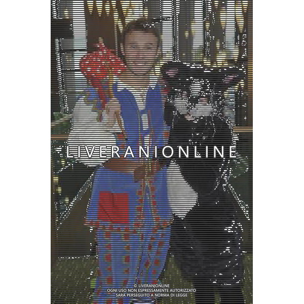 Jonathan Wilkes and tommy the cat at the Aylesbury Waterside TheatreÍs pantomime launch 21/10/2011 Dick Whittington - ©photoshot/Agenzia Aldo Liverani Sas - ITALY ONLY - EDITORIAL USE ONLY -