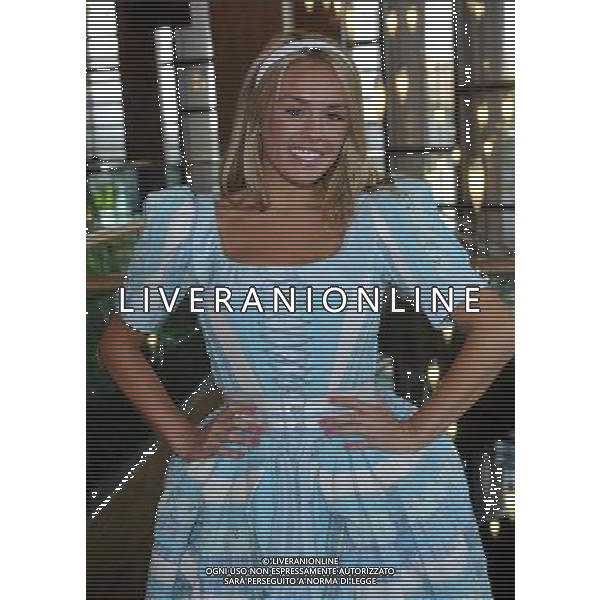 Suzanne Carley at the Aylesbury Waterside TheatreÕs pantomime launch 21/10/2011 Dick Whittington - ©photoshot/Agenzia Aldo Liverani Sas - ITALY ONLY - EDITORIAL USE ONLY -