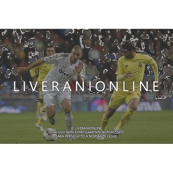 Real Madrid\'s |Karim Benzema and Villarreal\'s mateo Musacchio during Spanish League match on october 26thh, 2011 Photo: Cid-Fuentes / Cebolla / ALFAQUI AG ALDO LIVERANI S A S ONLY ITALY