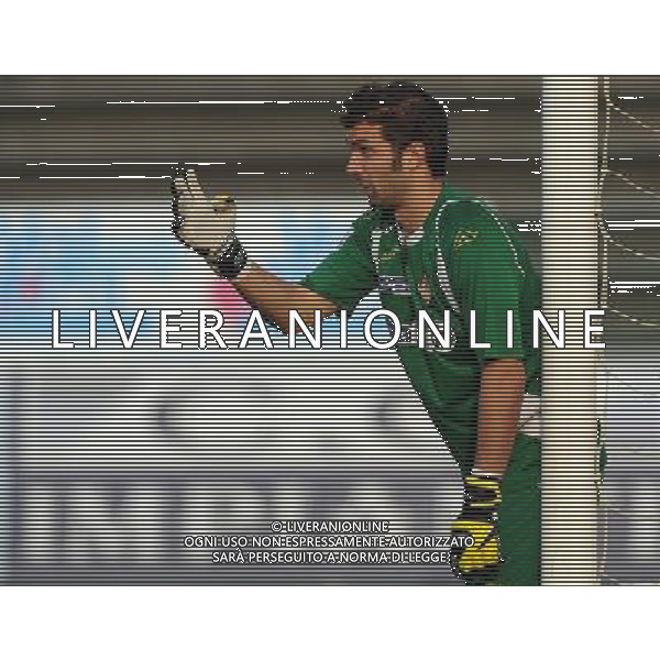 Lega Pro 1¡ Divisione Girone B 2011/2012 10¡Giornata Cremona - 30.10.2011 Cremonese-Virtus Lanciano Nella Foto:Alfonso Enrico /Ph.Vitez-Ag. Aldo Liverani
