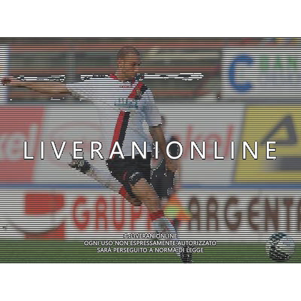 Lega Pro 1¡ Divisione Girone B 2011/2012 10¡Giornata Cremona - 30.10.2011 Cremonese-Virtus Lanciano Nella Foto:Amenta Federico /Ph.Vitez-Ag. Aldo Liverani
