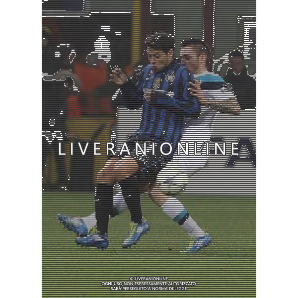INTER - LILLE CHAMPIONS LEAGUE RITORNO 02/11/2011 NELLA FOTO: MAURO ZARATE E JELEN ©SOLI / AGENZIA ALDO LIVERANI SAS