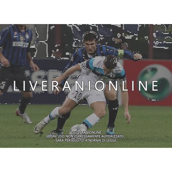 INTER - LILLE CHAMPIONS LEAGUE RITORNO 02/11/2011 NELLA FOTO: JAVIER ZANETTI E HAZARD ©SOLI / AGENZIA ALDO LIVERANI SAS