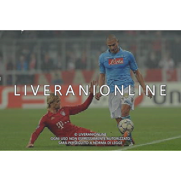UEFA Champions League 2011/2012 Gruppo A Monaco di Baviera - 02.11.2011 Bayern Monaco-Napoli Nella Foto:Gokhan Inler-Anatoliy Tymoshchuk /Ph.Vitez-Ag. Aldo Liverani