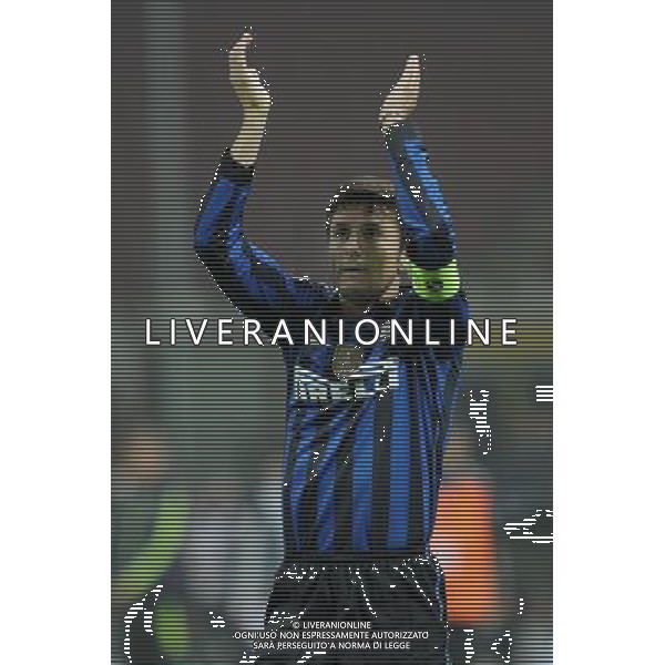 UEFA Champions League - Fase a Gironi 4Á giornata Gruppo B Milano 2-11-2011 Inter - Lille nella foto: Javier Zanetti (Inter) foto Roberto Garavaglia - ag. Aldo Liverani sas