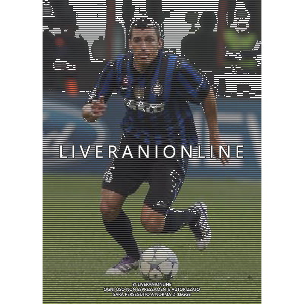MILANO 02/11/2011 - INTER VS LILLE - NELLA FOTO: LUCIO - FOTO FRANCESCA SOLI / AGENZIA ALDO LIVERANI