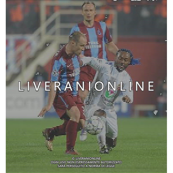 UEFA Champions League Group B soccer match between Trabzonspor and CSKA Moscow at Avni Aker stadium in Trabzon,Turkey, November 02, 2011. Pictured: Vagner Love of CSKA Moscow and Serkan Balci (L) of Trabzonspor. PILKA NOZNA LIGA MISTRZOW SEZON 2011/2012 FOT.SESKIMPHOTO/NEWSPIX.PL TURKEY, GERMANY, AUSTRIA AND UK OUT !!! --- Newspix.pl CHAMPIONS LEAGUE TRABZONSPOR CSKA MOSCA AG ALDO LIVERANI SAS ITALY ONLY *** Local Caption *** .