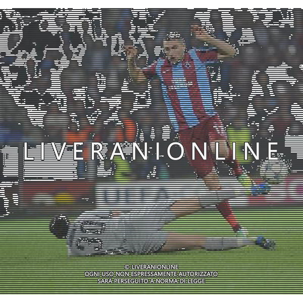 UEFA Champions League Group B soccer match between Trabzonspor and CSKA Moscow at Avni Aker stadium in Trabzon,Turkey, November 02, 2011. Pictured: Goalkeeper Vladimir Gabulov of CSKA Moscow and Burak Yilmaz of Trabzonspor. PILKA NOZNA LIGA MISTRZOW SEZON 2011/2012 FOT.SESKIMPHOTO/NEWSPIX.PL POLAND, TURKEY, GERMANY, AUSTRIA AND UK OUT !!! --- Newspix.pl CHAMPIONS LEAGUE TRABZONSPOR CSKA MOSCA AG ALDO LIVERANI SAS ITALY ONLY *** Local Caption *** .