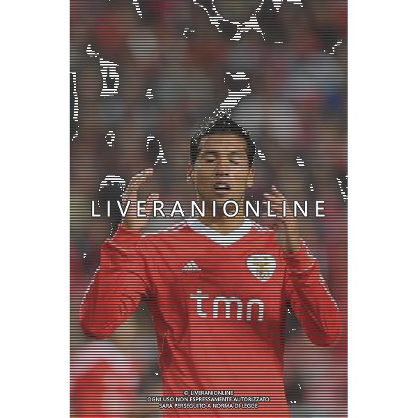 20111102: LISBON, PORTUGAL - Champions League 2011/2012 Group C: SL Benfica vs FC Basel. In picture: Garay PHOTO: Alexandre Pona/CITYFILES liga mistrzow sezon 2011/2012 pilka nozna benfica lizbona VS fc basel bazylea FOT. CITYFILES/NEWSPIX.PL PORTUGAL,BRAZIL,SPAIN,GERMANY,FRANCE,UK OUT !!! --- Newspix.pl ITALY ONLY - CHAMPIONS LEAGUE BENFICA BASILEA - © ALDO LIVERANI *** Local Caption *** .